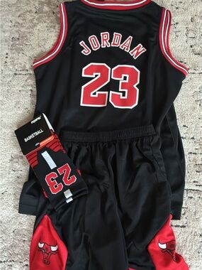 Sporto Black and Red Performance Sports Tag